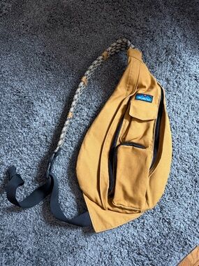 Kavu Canvas Rope Sling Bag Tobacco